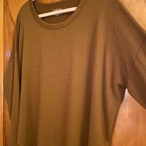 Time and Tru Boxy Long Sleeve Top